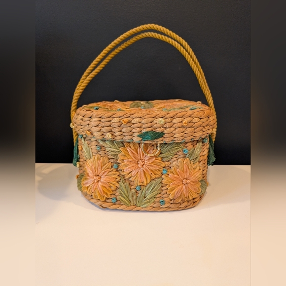Handbags - Vintage Hand-Made Woven Handbag
